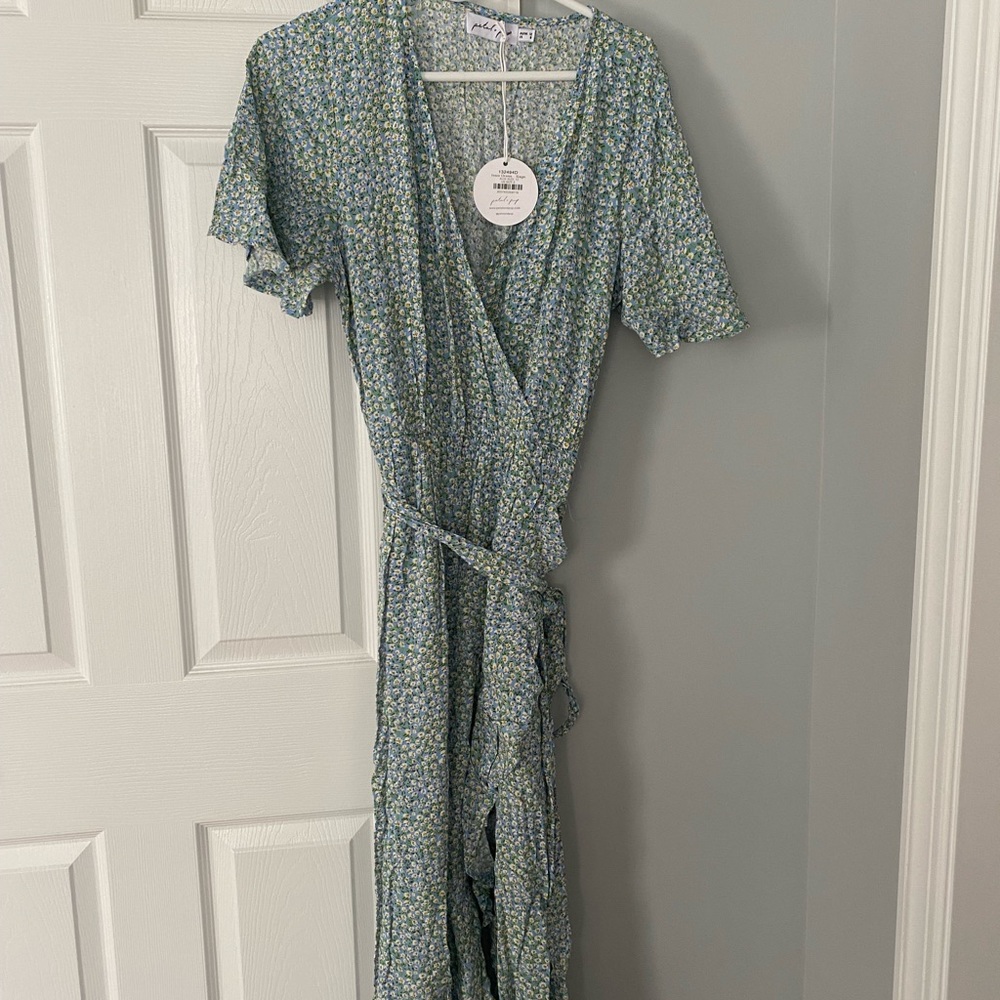 Petal and Pup floral maxi dress! Brand new!